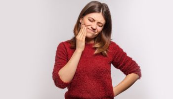 What Would Cause Emergency Wisdom Teeth Removal?