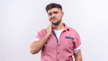 Can Gum Disease Cause Tooth Pain That Requires Extraction?